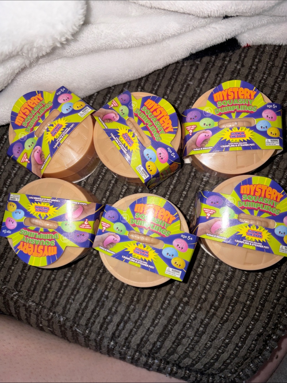 6 Mystery Squishy Dumplings Blind Pack